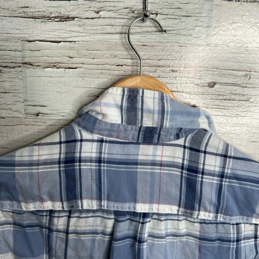 Eddie bauer blue  white plaid button down shirt size medium - Picture 4 of 8